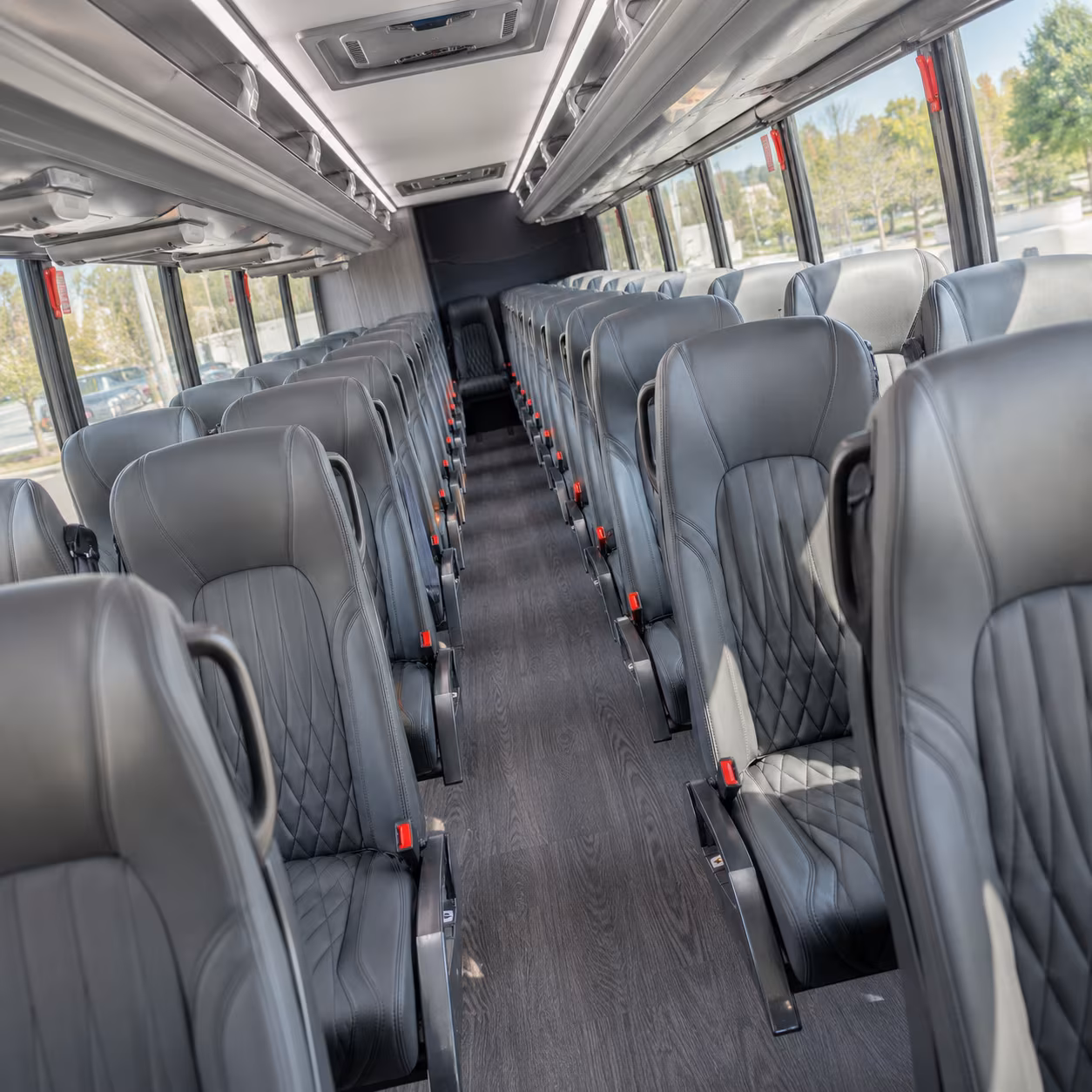 book winery and brewery tour buses for pflugerville groups heading to the dripping springs area