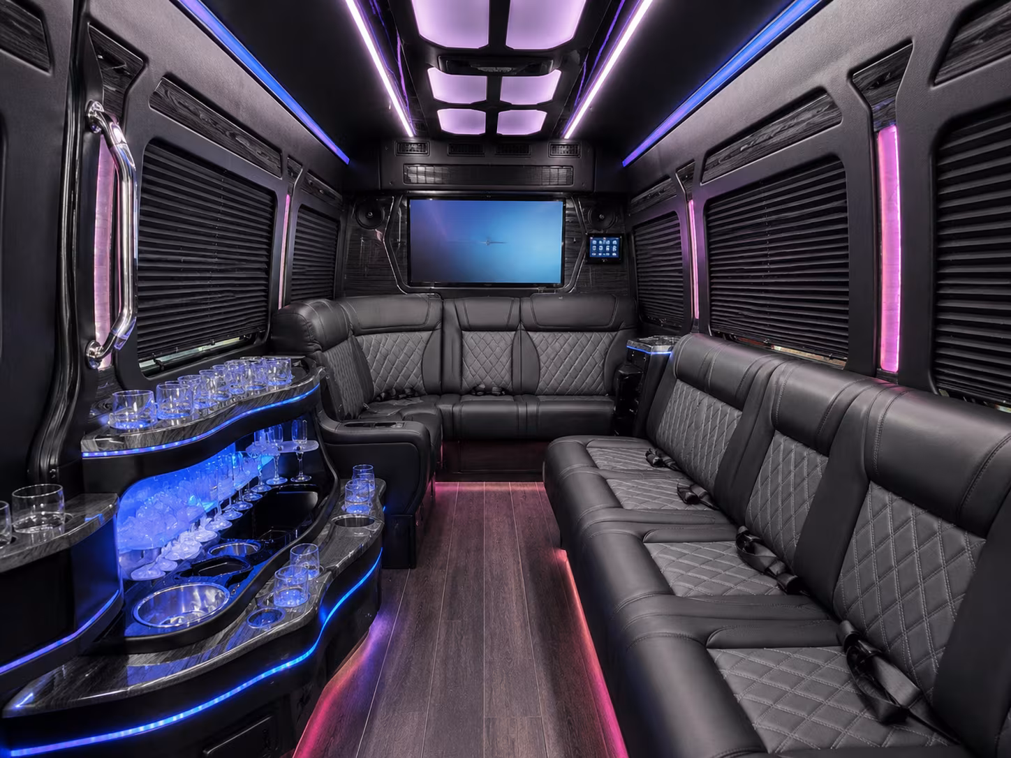 high school and middle school athletic and competition bus rentals