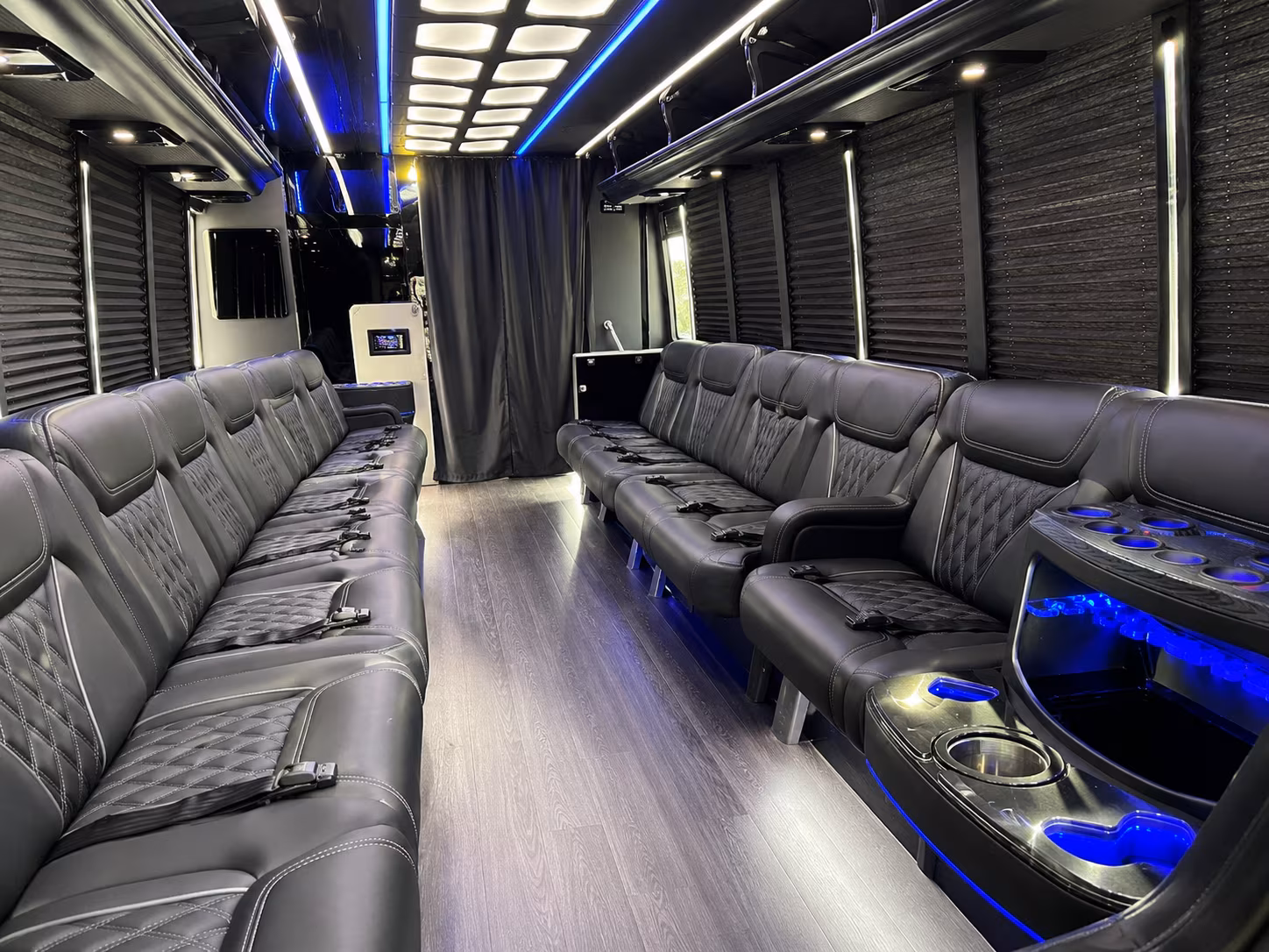party bus rentals in pflugerville for the perfect prom night