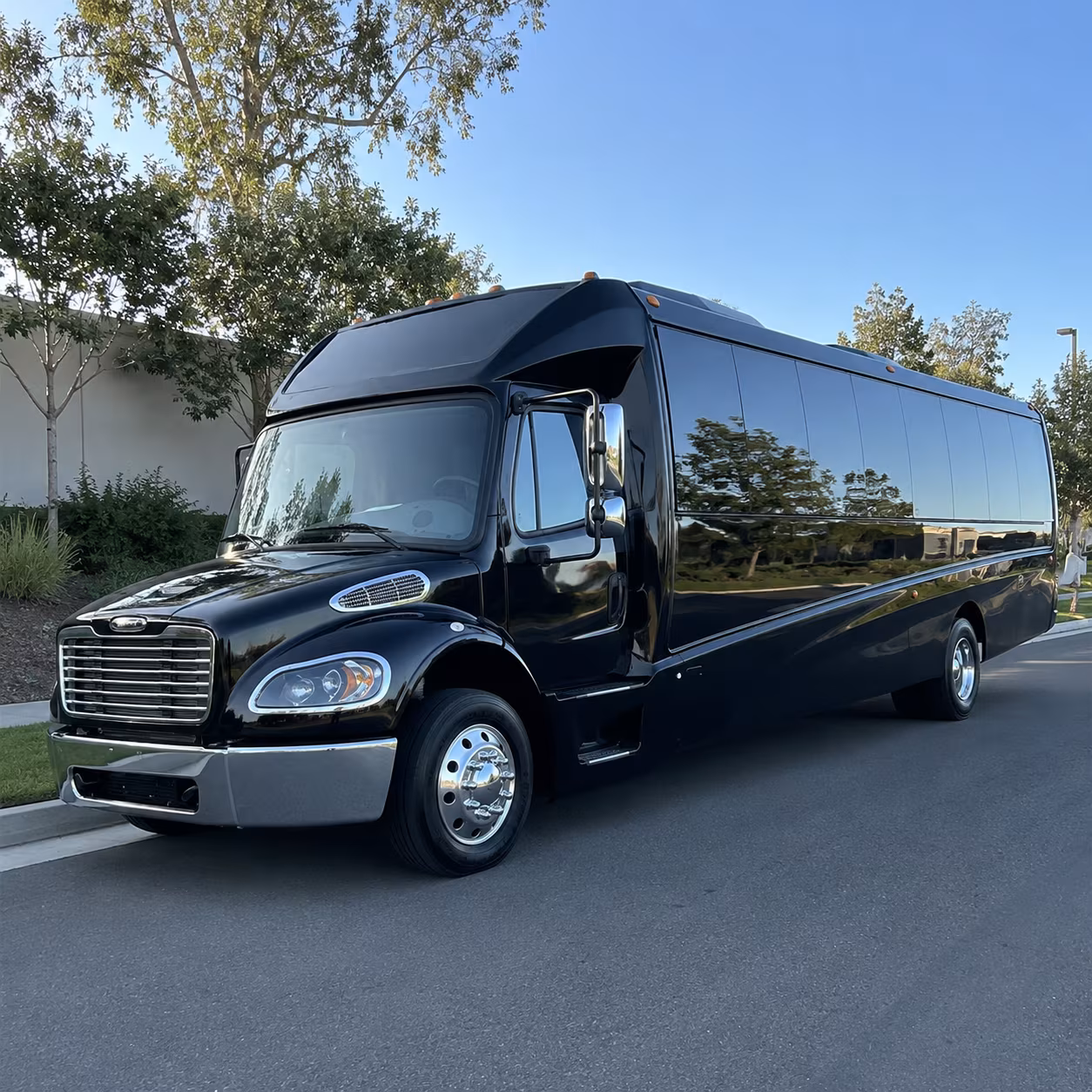 pflugerville 35 passenger minibus