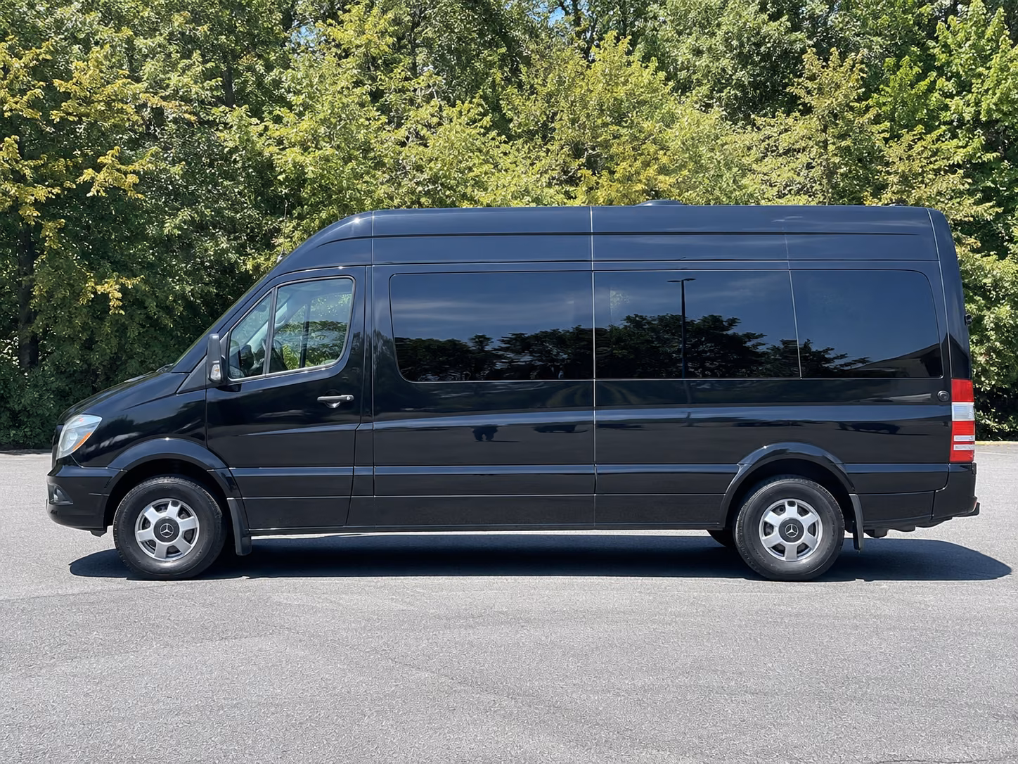 pflugerville sprinter limousine