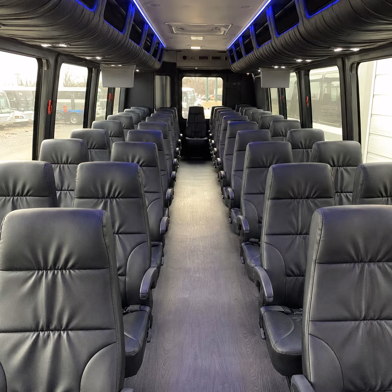 wedding guest shuttle buses between pflugerville hotels and ceremony venues